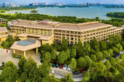 徐州绿地皇冠假日酒店外观