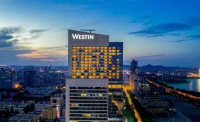 南京金茂威斯汀大酒店外观