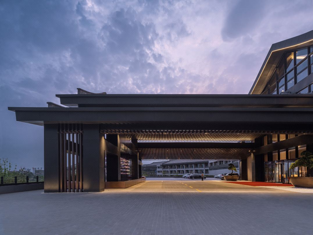 嘉兴绿地铂瑞酒店(湘家荡店)外观