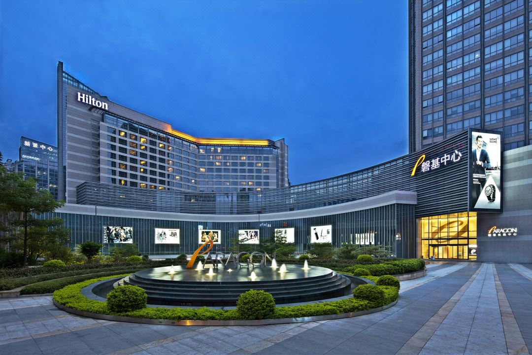 厦门磐基希尔顿酒店外观