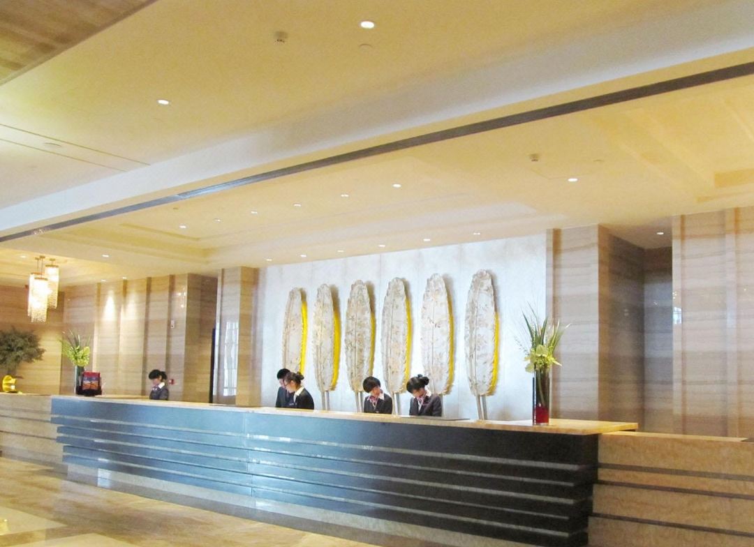 合肥皇冠假日酒店大堂