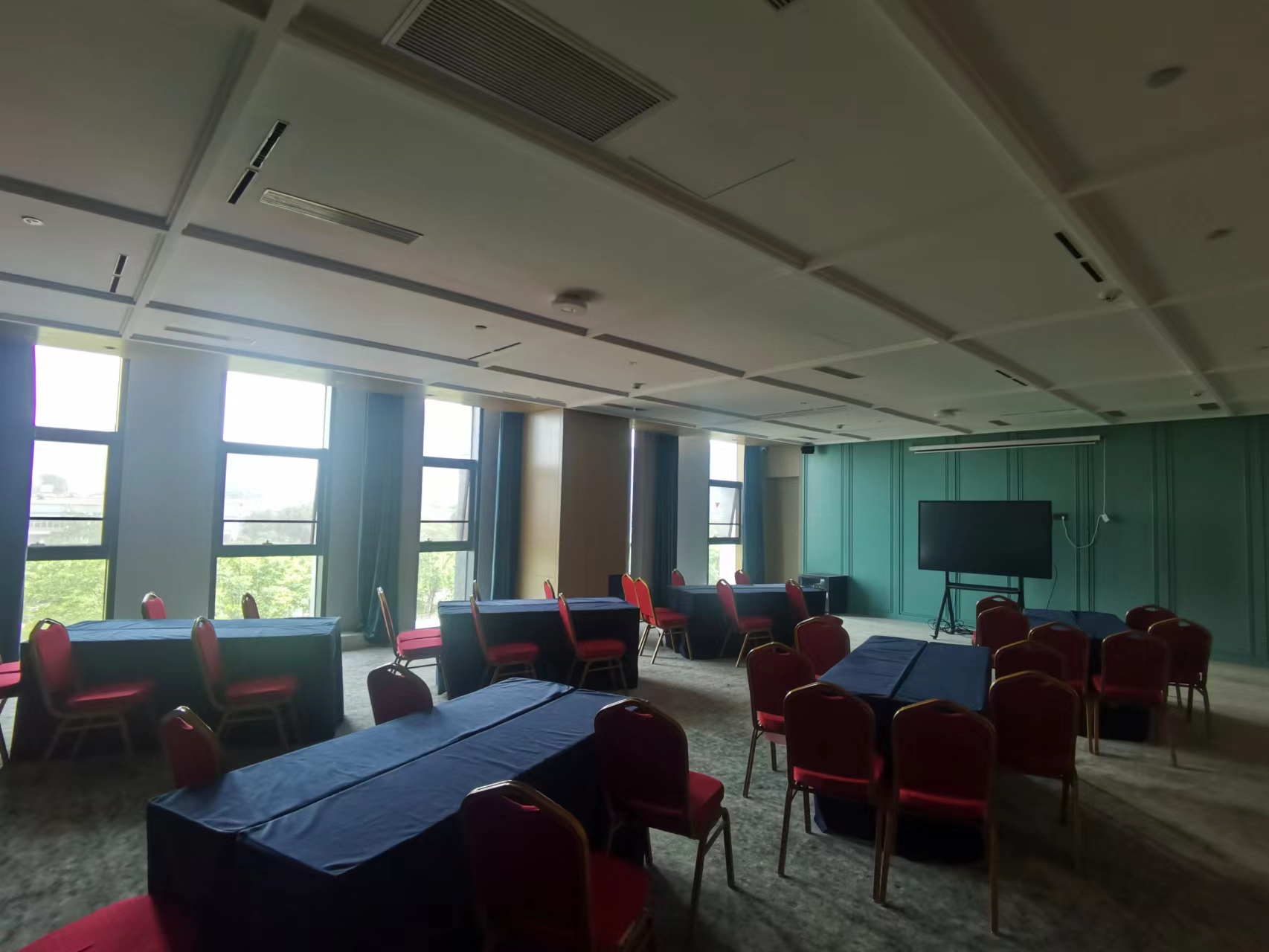 武汉沌口体育中心枫渡酒店三楼小会议会场图
