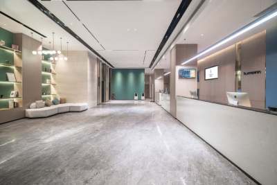 美豪怡致酒店(南昌八一广场丁公路南地铁站店)大堂