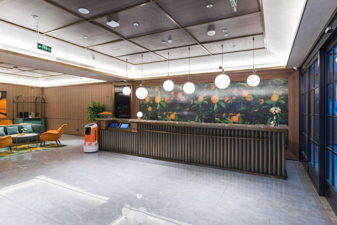 桔子酒店(南昌西站北广场店)大堂