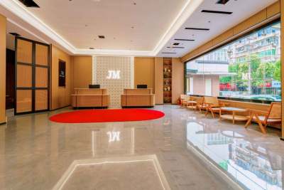 吉美酒店(南昌八一广场地铁站南昌火车站店)大堂