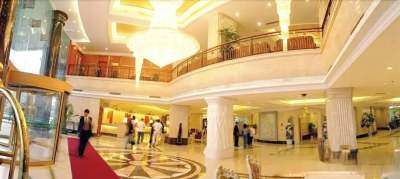 锦都皇冠酒店(八一广场火车站店)大堂