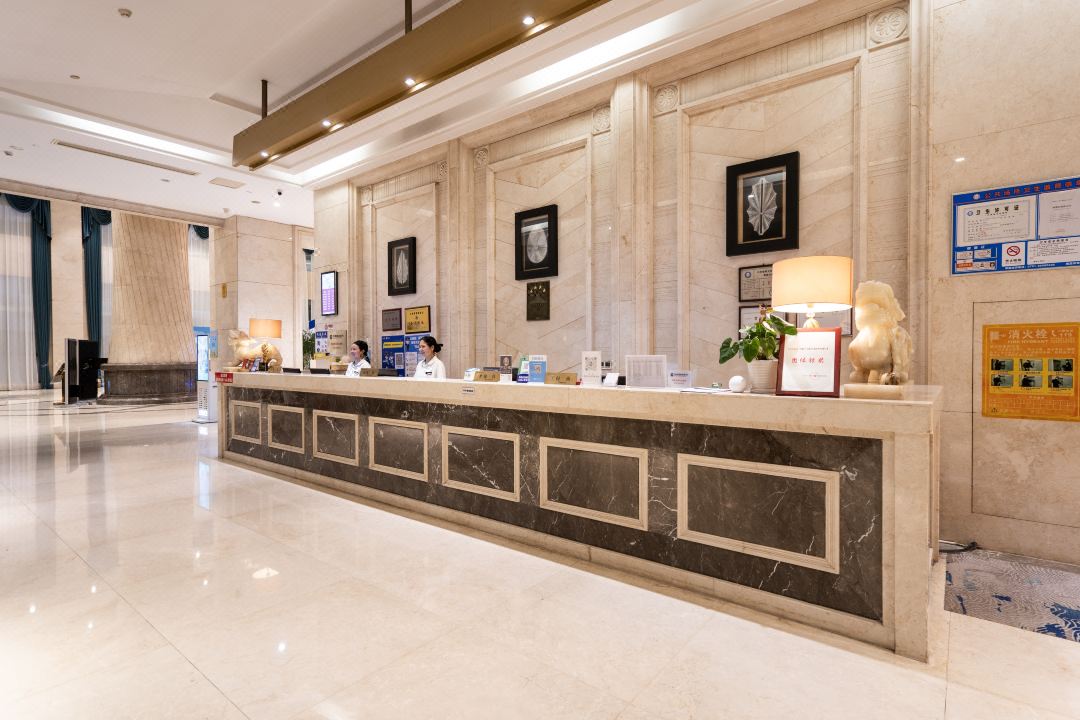 鼎昇国际大酒店大堂