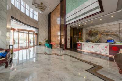 南昌格斯莱顿国际大酒店大堂