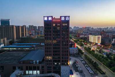 麗枫酒店(南昌青山湖高新火炬广场地铁站店外观