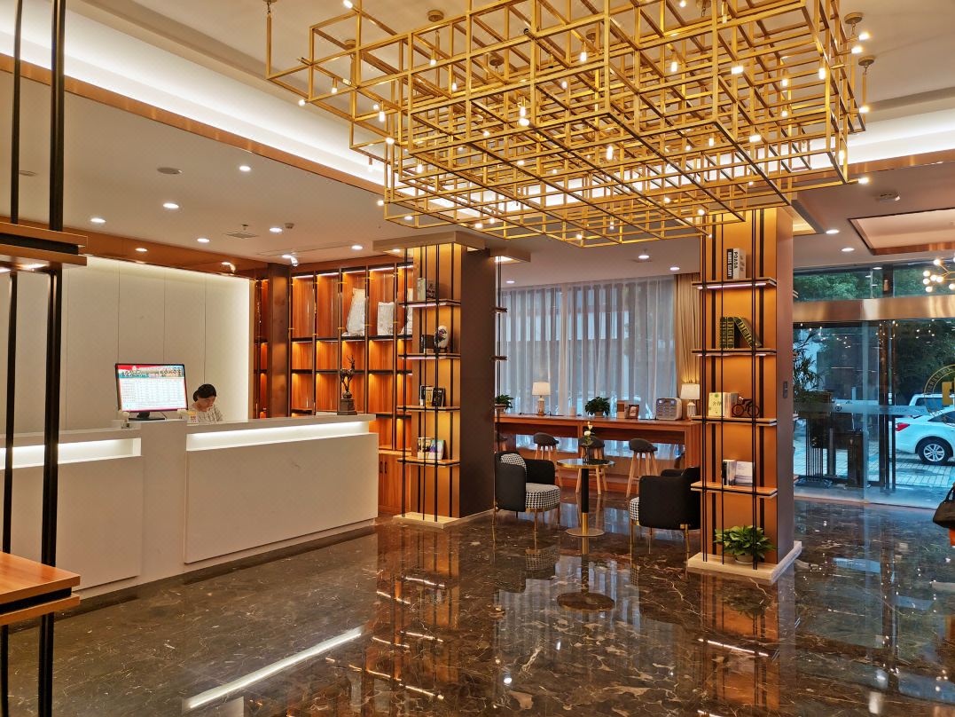 南昌高朋酒店(师大南路地铁站店）大堂