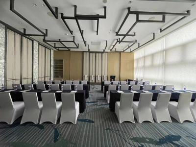 台州希尔顿酒店岸芷厅会场图