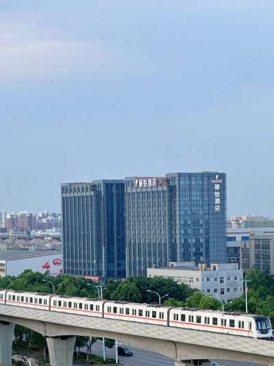 丽怡酒店(武汉天河机场裕福路地铁站店)会议场地封面图