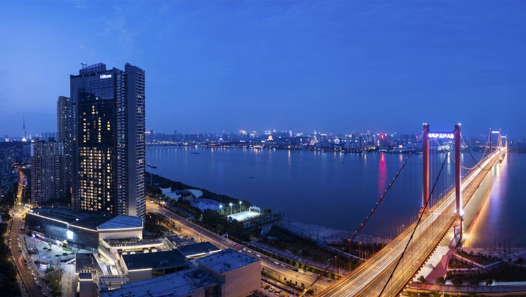 武汉世茂希尔顿酒店会议场地封面图