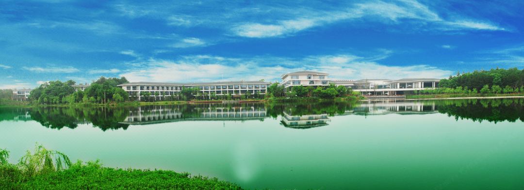 上饶龙潭湖宾馆外观