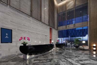 贵阳东景希尔顿酒店大堂