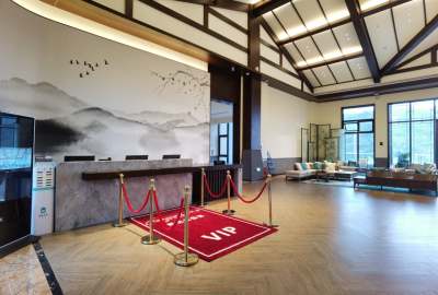 贵阳青岩龙溪里·凤颐岩居大堂