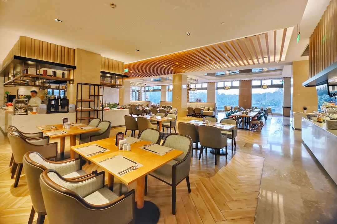 湖州皇冠假日酒店周边环境