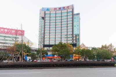 嘉豪国际酒店(九江火车站店)外观