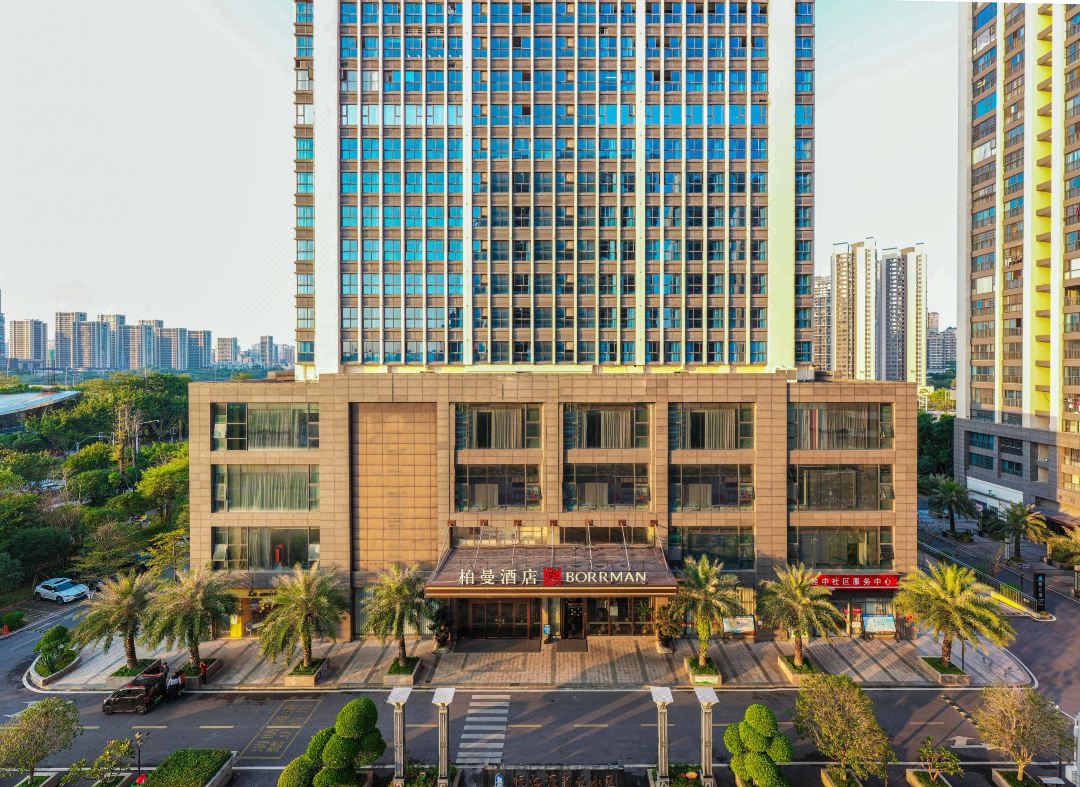 柏曼酒店(柳州白沙大桥游船码头店)外观