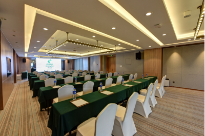 南通绿洲国际假日酒店见贤厅会场图