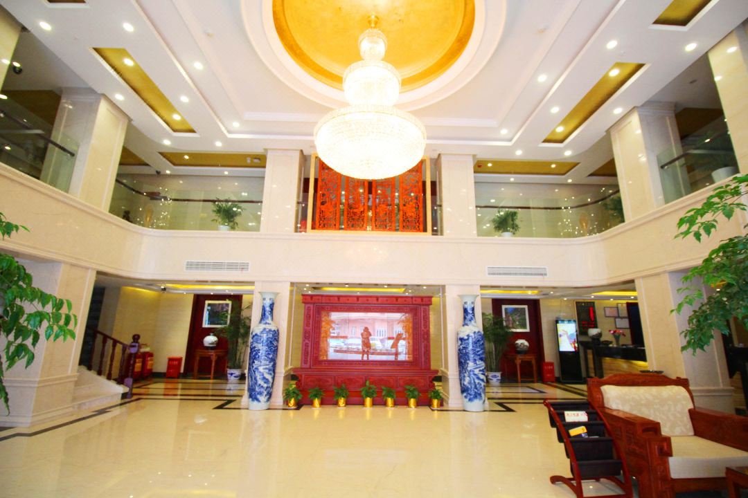 星程酒店(九江火车站店)大堂