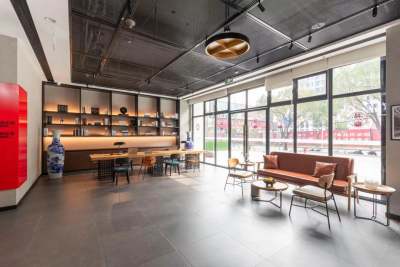新旅樾+酒店(九江白水湖店)外观
