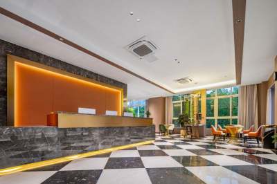 优巢四季酒店(经济开发区万达广场店)大堂