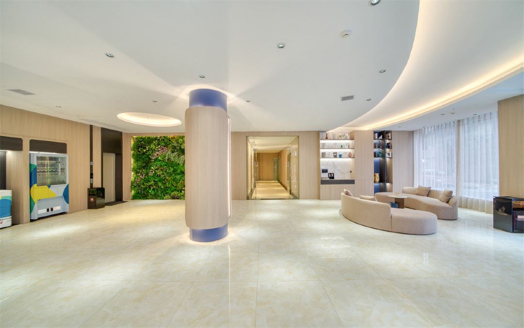 上饶五悦·悦心酒店(广信区政府旭日广场店)大堂