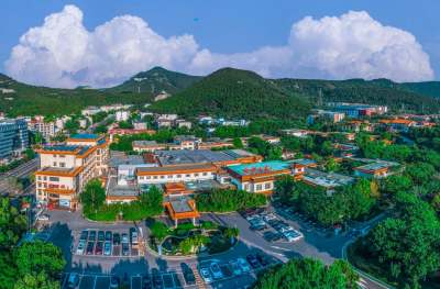 济南舜耕山庄会议场地封面图