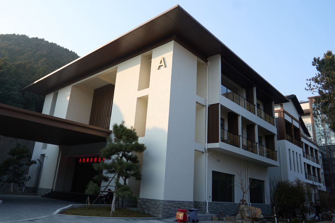 济南美悦鹤美酒店外观