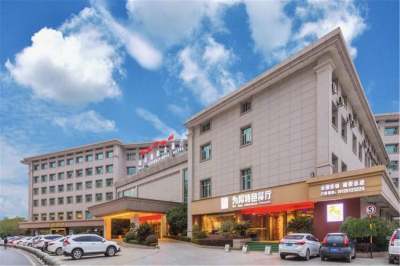 德安国际大酒店会议场地封面图