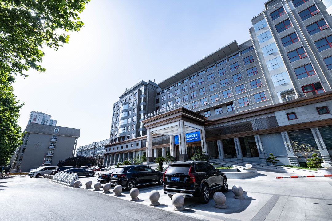 山东翰林大酒店外观