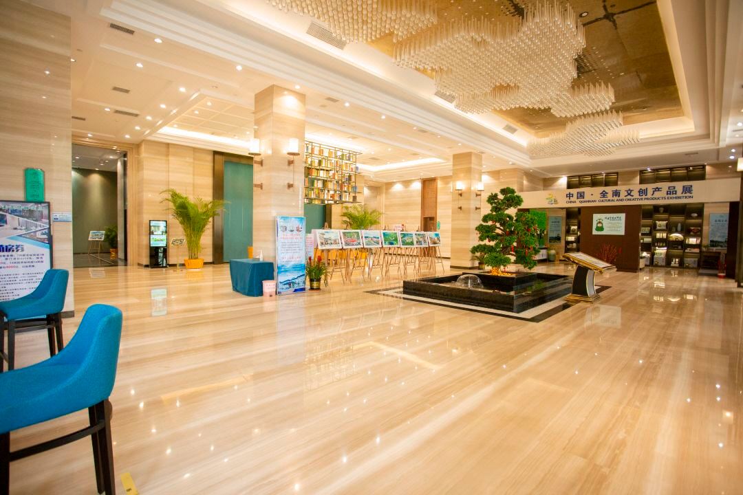全南阳明华国际花园酒店大堂