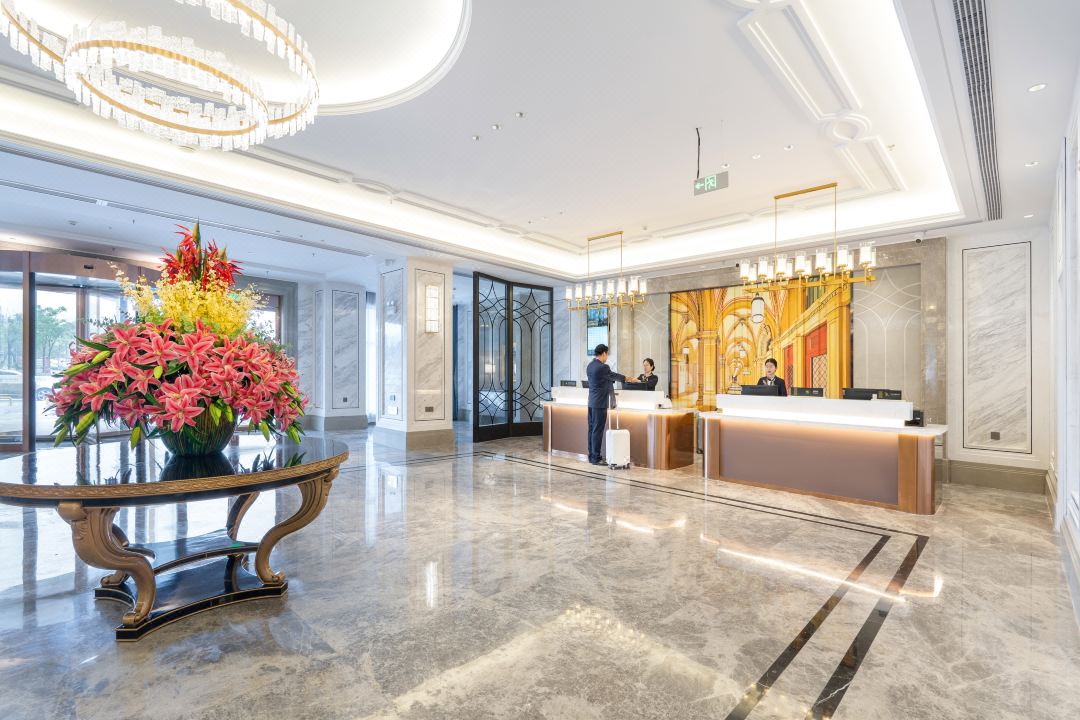 维也纳国际酒店·萍乡武功山游客中心店大堂