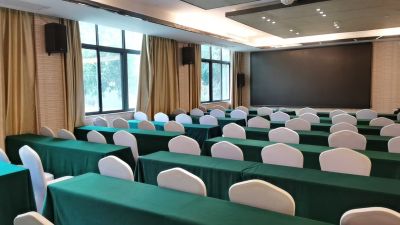宜春泉月山庄度假酒店中会议室会场图
