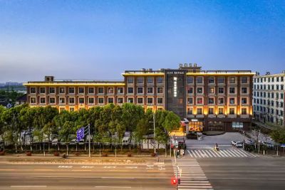 上海丽呈睿轩酒店虹桥枢纽店会议场地封面图
