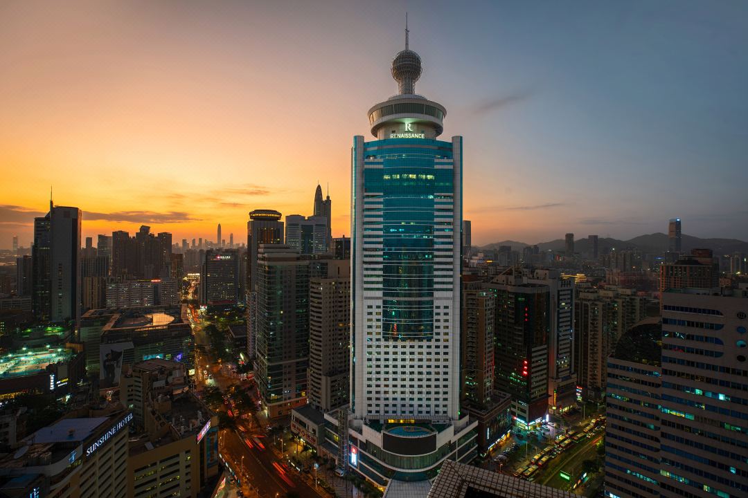 深圳彭年万丽酒店外观