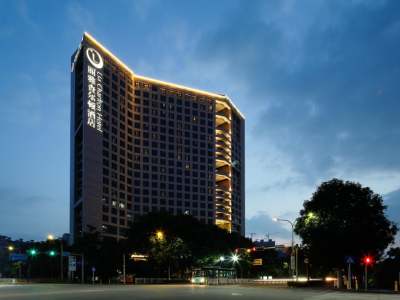 深圳湾科技园丽雅查尔顿酒店外观