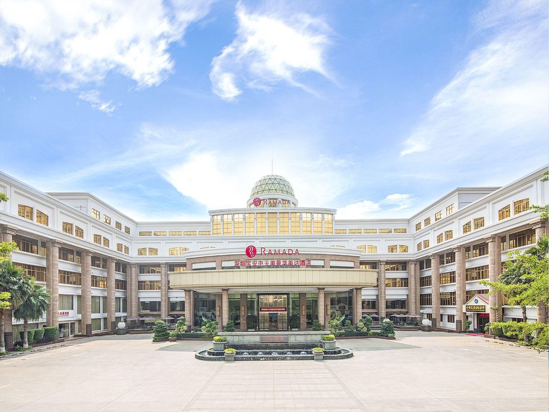 宝安中天美景华美达酒店(深圳国际会展中心马安山地铁站店)外观