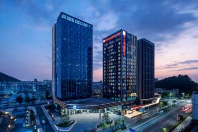 深圳机场怀德希尔顿花园酒店会议场地封面图