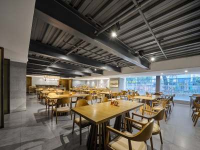 深圳山海朗华酒店(前海购物中心山姆会员超市前海店)周边环境