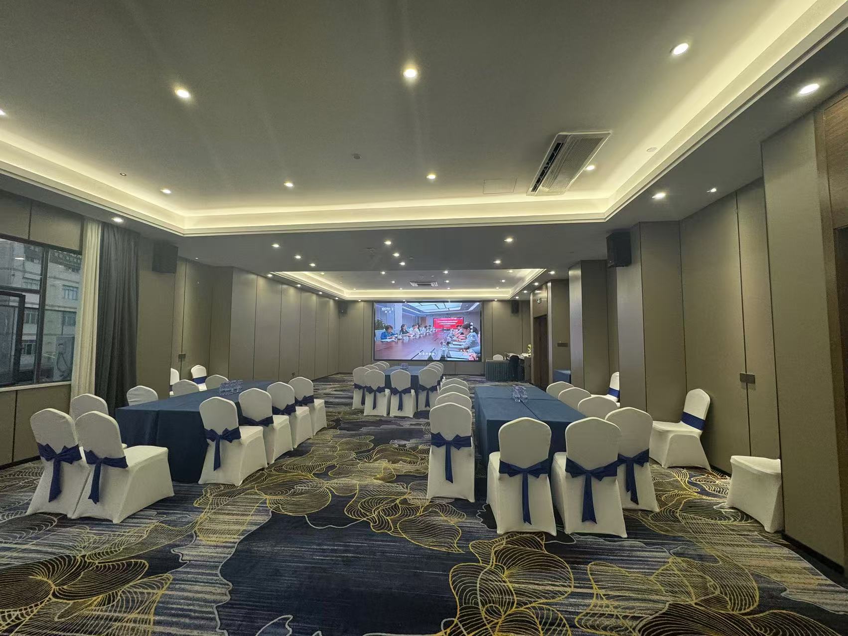 美豪丽致酒店（顺德龙江会展中心店）会议厅