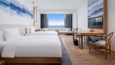 大理洱海天域英迪格酒店180度洱海湖景精品双床房客房图