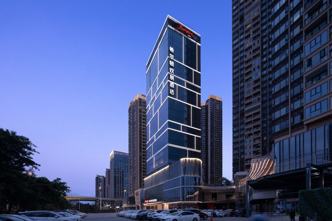 深圳龙岗永湖希尔顿欢朋酒店外观