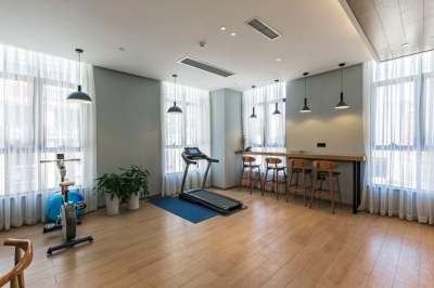 东方蔚莱酒店(重庆新牌坊店)周边环境