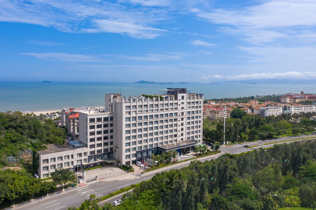 厦门白海豚酒店(环岛路椰风寨沙滩店)会议场地封面图