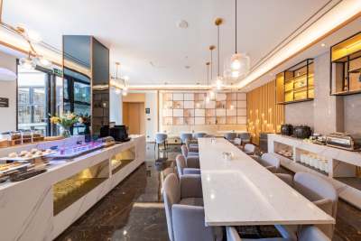 厦门莲坂明发广场亚朵酒店周边环境