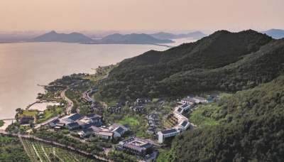 宁波东钱湖康得思酒店会议场地封面图