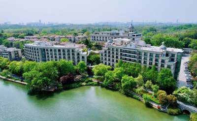 南京明发珍珠泉大酒店会议场地封面图