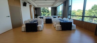 成都青城山花间堂 · 山澄清会议厅